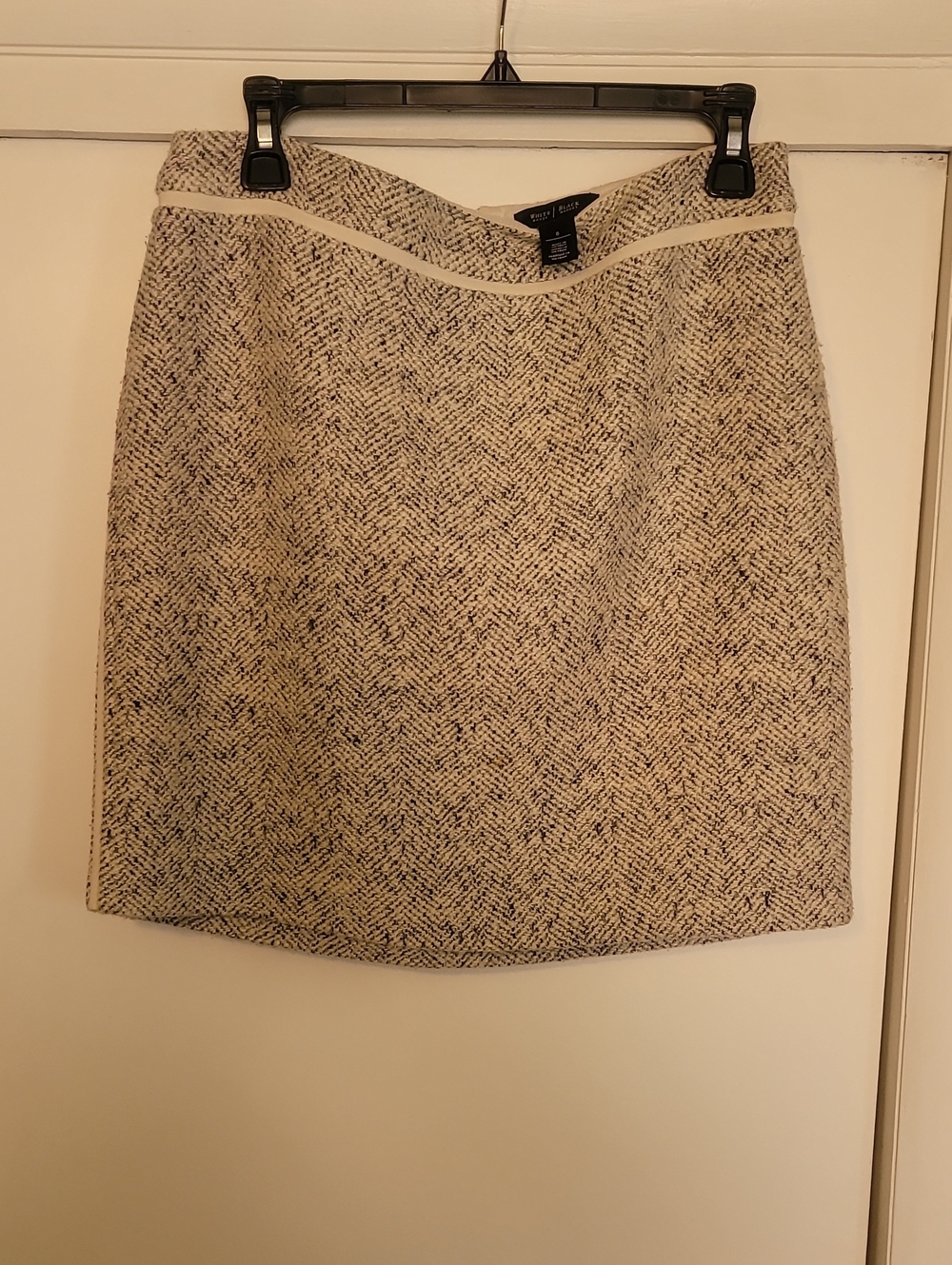 White House Black Market Cream & Black Tweed Mini Skirt
